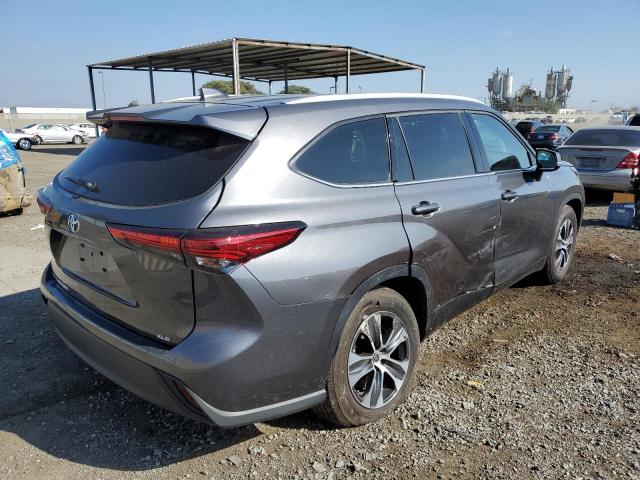 Photo 4 from auction – 2022 TOYOTA HIGHLANDER with VIN 5TDGZRAH7NS541273