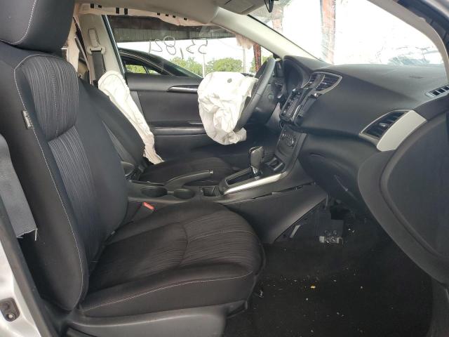 Photo 5 from auction – 2016 NISSAN SENTRA S with VIN 3N1AB7AP1GY330476