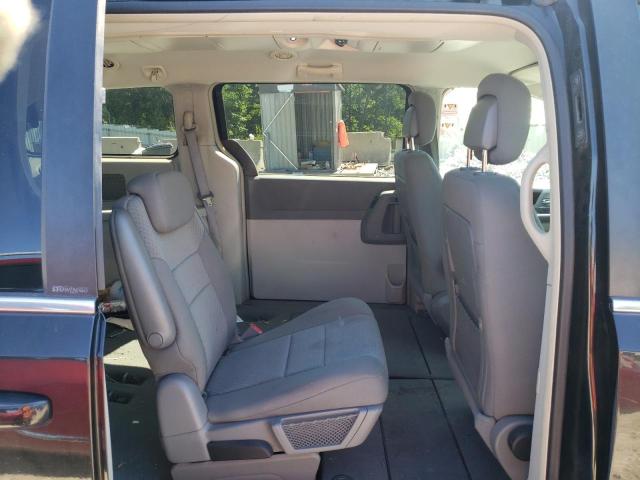 Photo 6 from auction – 2010 CHRYSLER TOWN & COU with VIN 2A4RR5D19AR480120