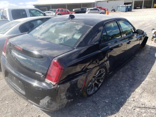Photo 4 from auction – 2018 CHRYSLER 300 S with VIN 2C3CCABG5JH227402