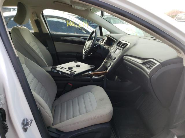 Photo 5 from auction – 2017 FORD FUSION S with VIN 3FA6P0G71HR144585