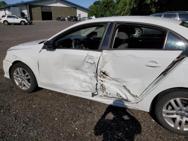 Photo 9 from auction – 2015 VOLKSWAGEN JETTA BASE with VIN 3VW2K7AJ2FM241192