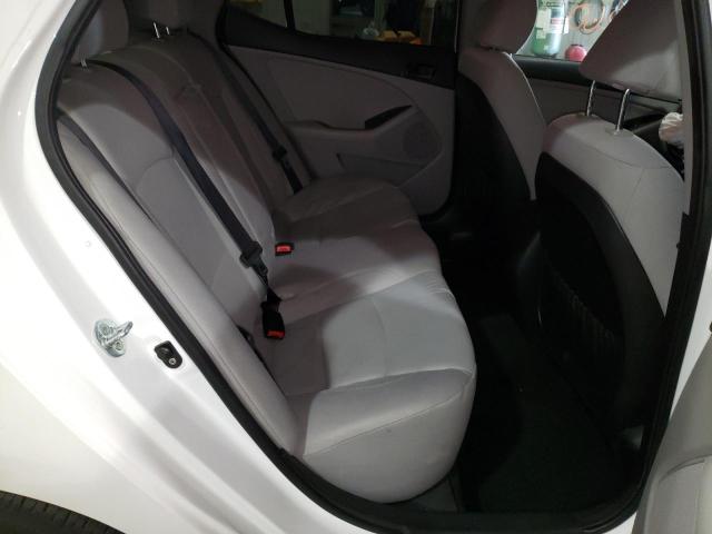 Photo 6 from auction – 2015 KIA OPTIMA LX with VIN KNAGM4A73F5640041
