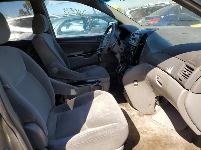 Photo 5 from auction – 2005 TOYOTA SIENNA CE with VIN 5TDZA23C15S355852