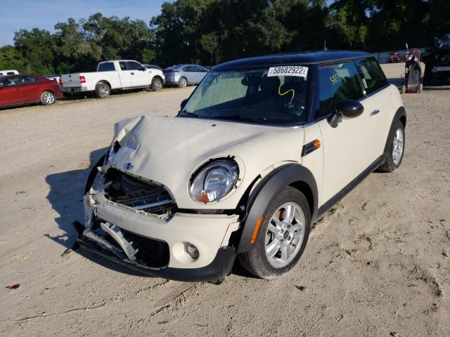 Photo 2 from auction – 2011 MINI COOPER with VIN WMWSU3C50BT096328