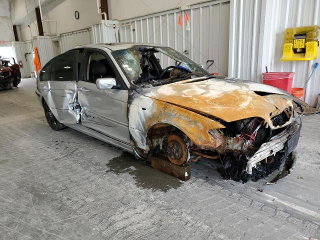 BMW 325I 2003 مع رقم تعريف المركبة WBAET37483NJ31396 - صورة من المزاد