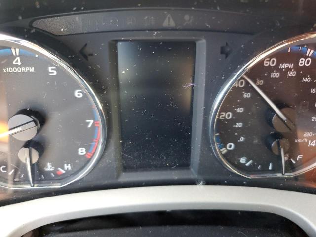 Photo 8 from auction – 2018 TOYOTA RAV4 LIMIT with VIN 2T3YFREV0JW406755