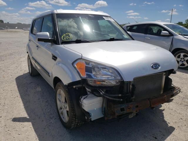 KIA SOUL + 2011 with VIN KNDJT2A21B7287141 - Photo from auction