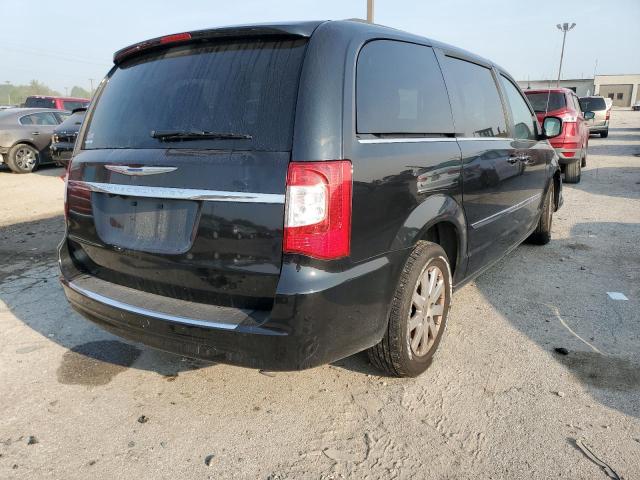 Photo 4 from auction – 2016 CHRYSLER TOWN & COU with VIN 2C4RC1BG3GR213457