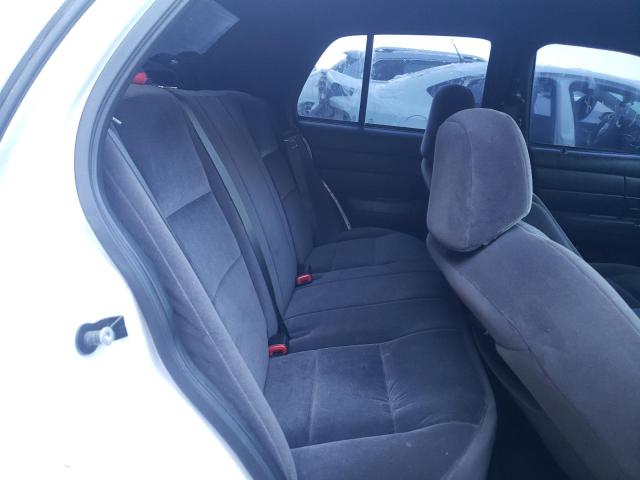 Photo 6 from auction – 2011 FORD CROWN VICT with VIN 2FABP7BV1BX137710