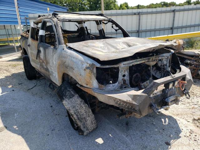 TOYOTA TACOMA DOU 2011 with VIN 5TFLU4EN7BX010421 - Photo from auction