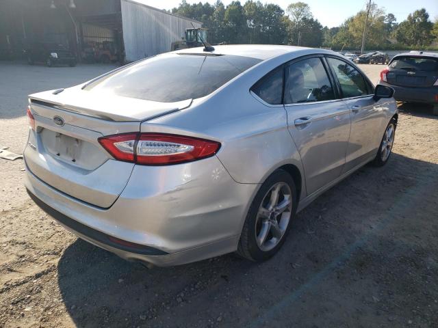 Photo 4 from auction – 2016 FORD FUSION S with VIN 3FA6P0G76GR323817