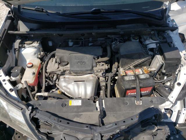 Photo 7 from auction – 2015 TOYOTA RAV4 LE with VIN JTMZFREV5FD062574