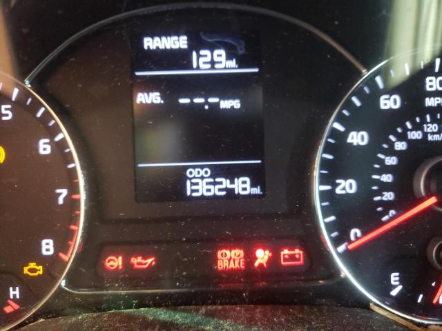 Photo 8 from auction – 2016 KIA FORTE LX with VIN KNAFK4A6XG5471341