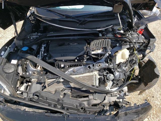 Photo 7 from auction – 2019 MINI COOPER COU with VIN WMZYV5C52K3F58235