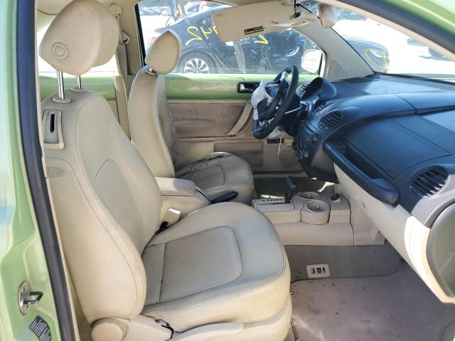 Photo 5 from auction – 2004 VOLKSWAGEN NEW BEETLE with VIN 3VWCK31C04M417040