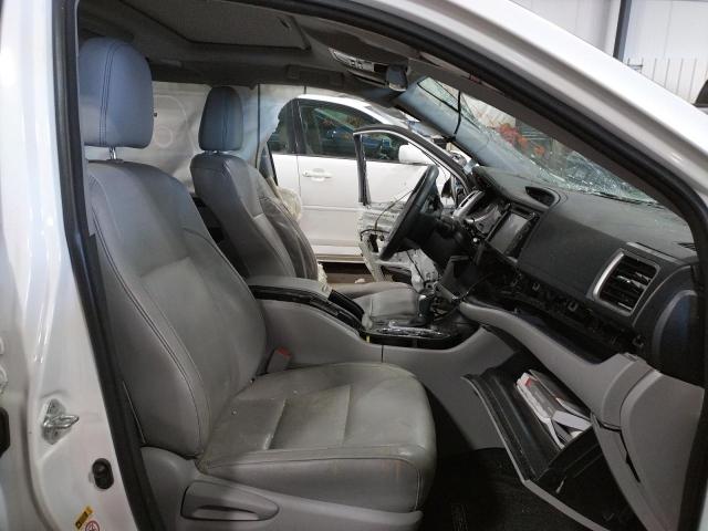 Photo 5 from auction – 2015 TOYOTA HIGHLANDER with VIN 5TDJKRFH8FS203207