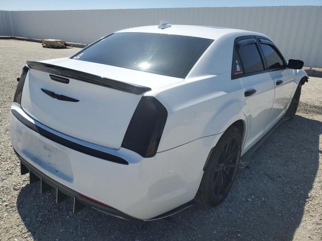 Photo 4 from auction – 2015 CHRYSLER 300C with VIN 2C3CCAEG5FH792252