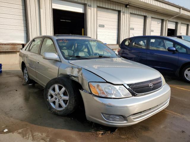 TOYOTA AVALON XL 2000 with VIN 4T1BF28B3YU093573 - Photo from auction