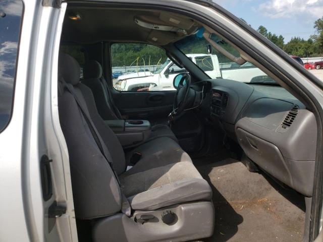 Photo 5 from auction – 2003 FORD F150 with VIN 1FTRX17213NA31359