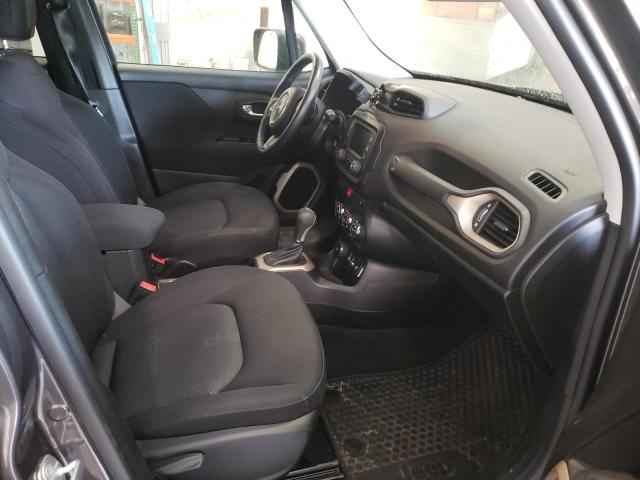 Photo 5 from auction – 2017 JEEP RENEGADE L with VIN ZACCJBBB3HPG41833