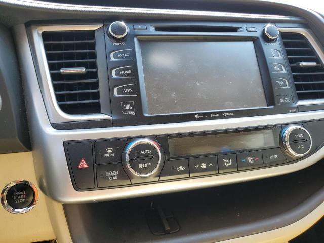 Photo 9 from auction – 2017 TOYOTA HIGHLANDER with VIN 5TDYZRFH2HS213440