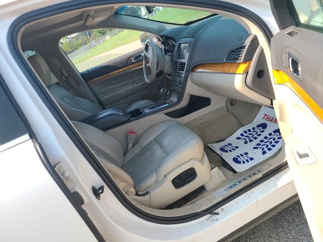 Photo 5 from auction – 2010 LINCOLN MKT with VIN 2LMHJ5AT8ABJ04144