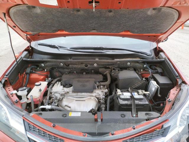 Photo 7 from auction – 2015 TOYOTA RAV4 LE with VIN JTMZFREV6FJ050905