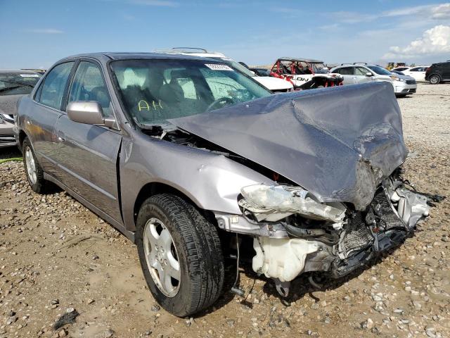 HONDA ACCORD 2000 with VIN 1HGCG165XYA072204 - Photo from auction