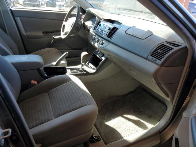 Photo 5 from auction – 2005 TOYOTA CAMRY LE with VIN 4T1BE32K75U615649