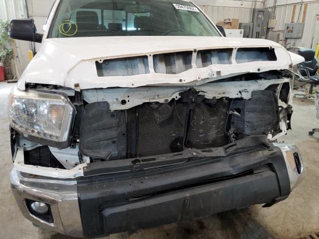 Photo 9 from auction – 2014 TOYOTA TUNDRA DOU with VIN 5TFUM5F17EX054445