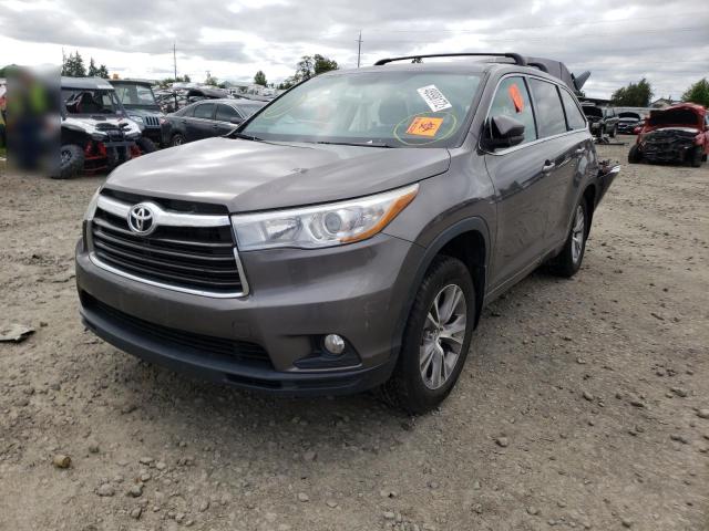 Photo 2 from auction – 2016 TOYOTA HIGHLANDER with VIN 5TDBKRFH6GS280146