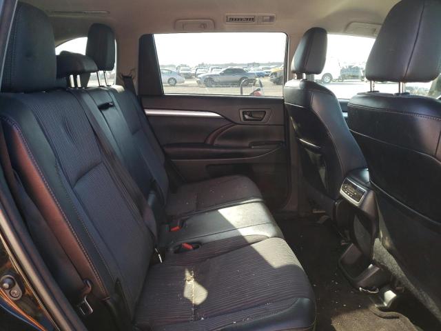 Photo 6 from auction – 2015 TOYOTA HIGHLANDER with VIN 5TDZKRFH2FS076344