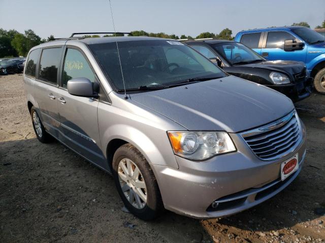 CHRYSLER TOWN & COU 2013 with VIN 2C4RC1BG5DR674431 - Photo from auction