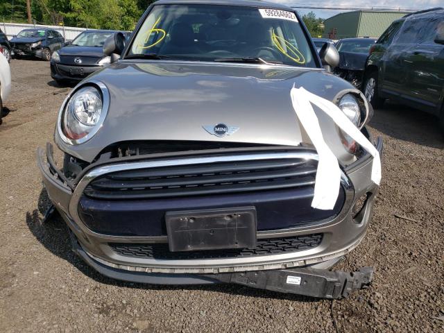 Photo 9 from auction – 2017 MINI COOPER with VIN WMWXP5C50H2D16464