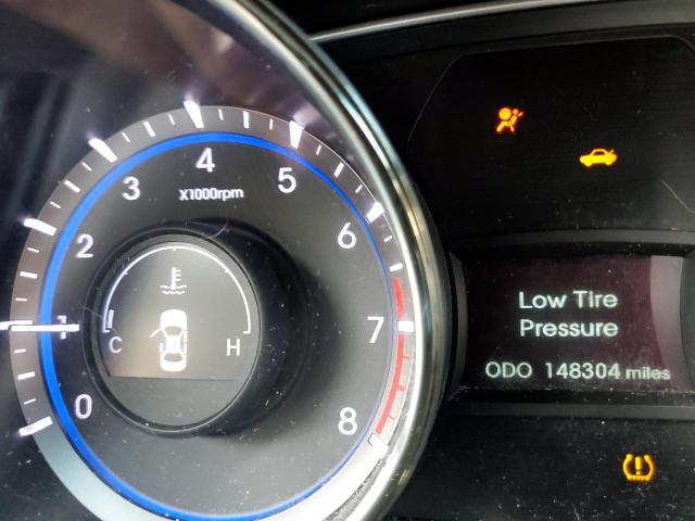 Photo 8 from auction – 2011 HYUNDAI SONATA SE with VIN 5NPEC4AC1BH043412