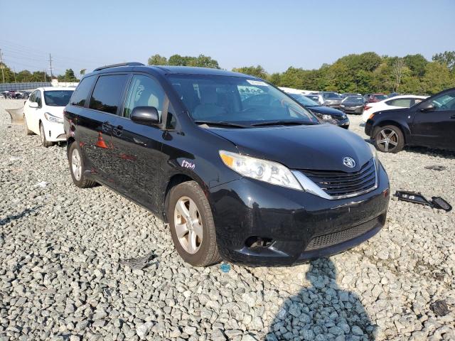 Photo 1 from auction – 2015 TOYOTA SIENNA LE with VIN 5TDKK3DC1FS572824