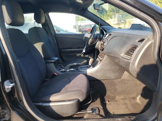 Photo 5 from auction – 2012 CHRYSLER 200 LX with VIN 1C3CCBABXCN319966