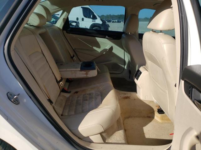 Photo 6 from auction – 2015 VOLKSWAGEN PASSAT SEL with VIN 1VWCV7A38FC034806
