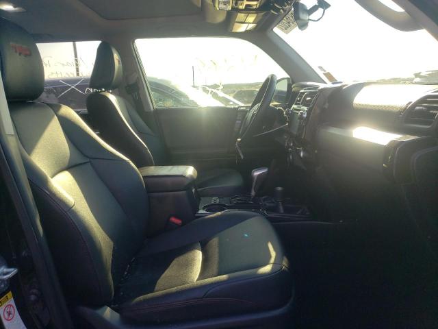 Photo 5 from auction – 2019 TOYOTA 4RUNNER SR with VIN JTEBU5JR4K5673317