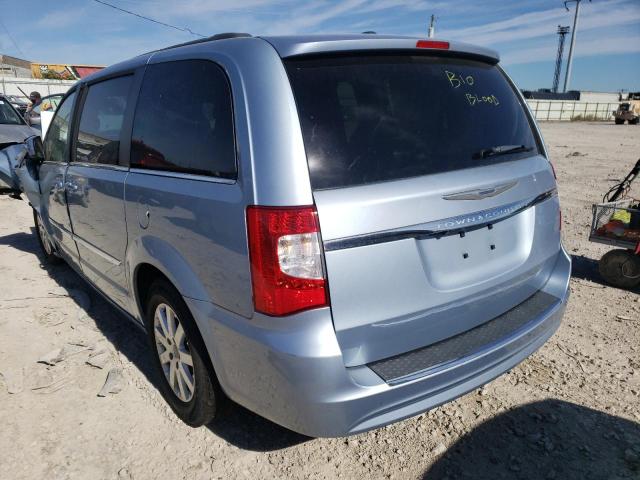 Photo 3 from auction – 2016 CHRYSLER TOWN & COU with VIN 2C4RC1BG4GR253353