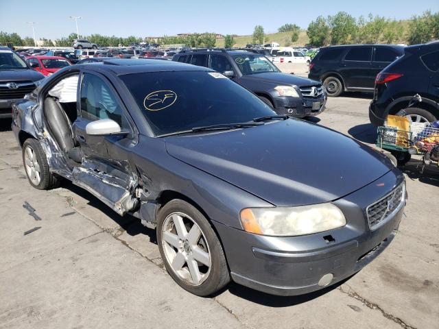 VOLVO S60 2.5T 2005 with VIN YV1RH592452472709 - Photo from auction