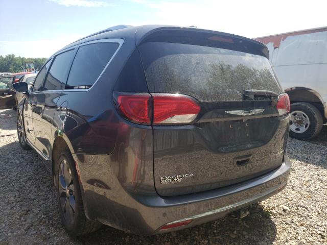 Photo 3 from auction – 2017 CHRYSLER PACIFICA L with VIN 2C4RC1GG8HR748276
