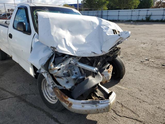 Photo 9 from auction – 2000 FORD F150 with VIN 1FTRF17W7YNC11376