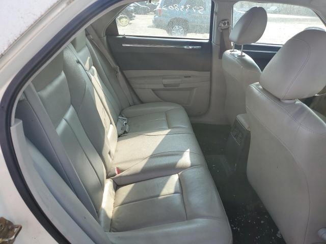 Photo 6 from auction – 2005 CHRYSLER 300 TOURIN with VIN 2C3JK53G85H684145