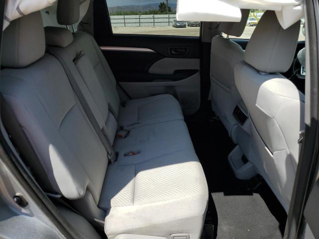 Photo 6 from auction – 2015 TOYOTA HIGHLANDER with VIN 5TDBKRFH3FS156253