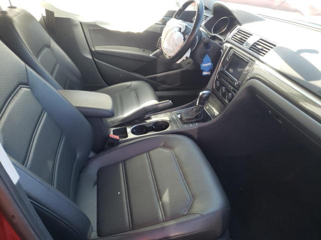Photo 5 from auction – 2017 VOLKSWAGEN PASSAT SE with VIN 1VWBT7A33HC001023