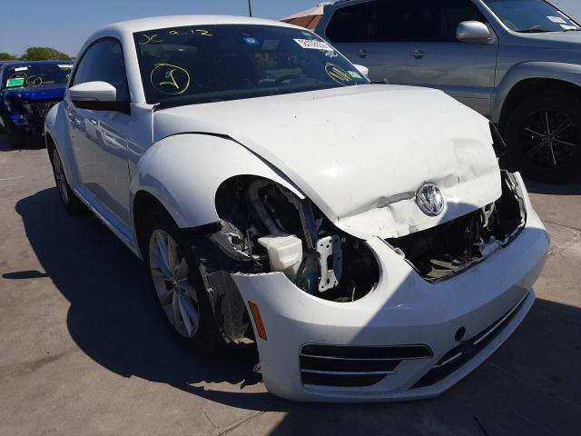 VOLKSWAGEN BEETLE SE 2017 with VIN 3VWJ17AT9HM615669 - Photo from auction