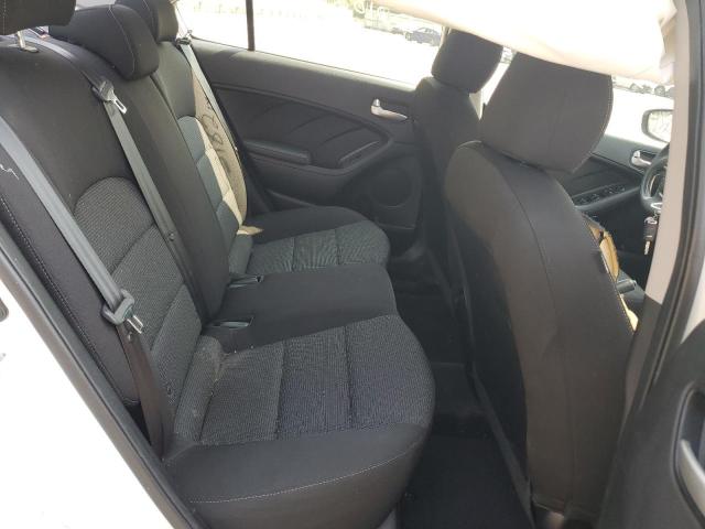 Photo 6 from auction – 2018 KIA FORTE LX with VIN 3KPFK4A76JE228035