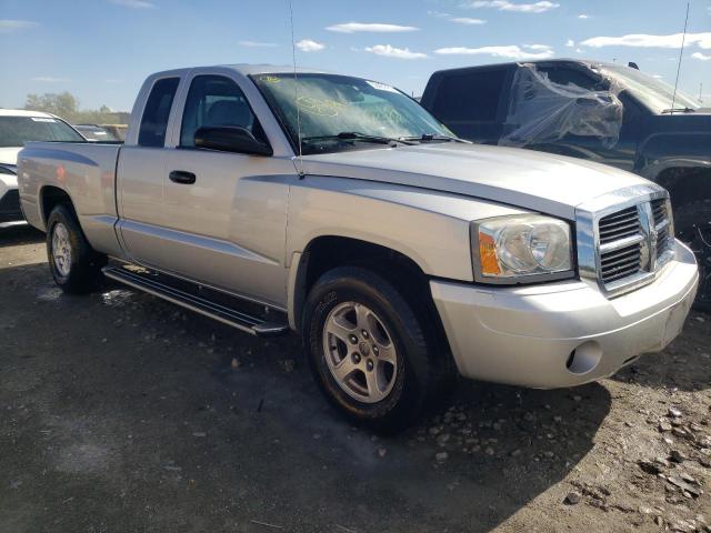 DODGE DAKOTA SLT 2007 with VIN 1D7HE42K37S122673 - Photo from auction